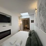 La Petite Mancelle - Hopital Du Mans Apartman *